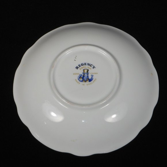 Tea cup & Saucer. REGENCY UK fine bone china with gold rim - Picture 6 of 8